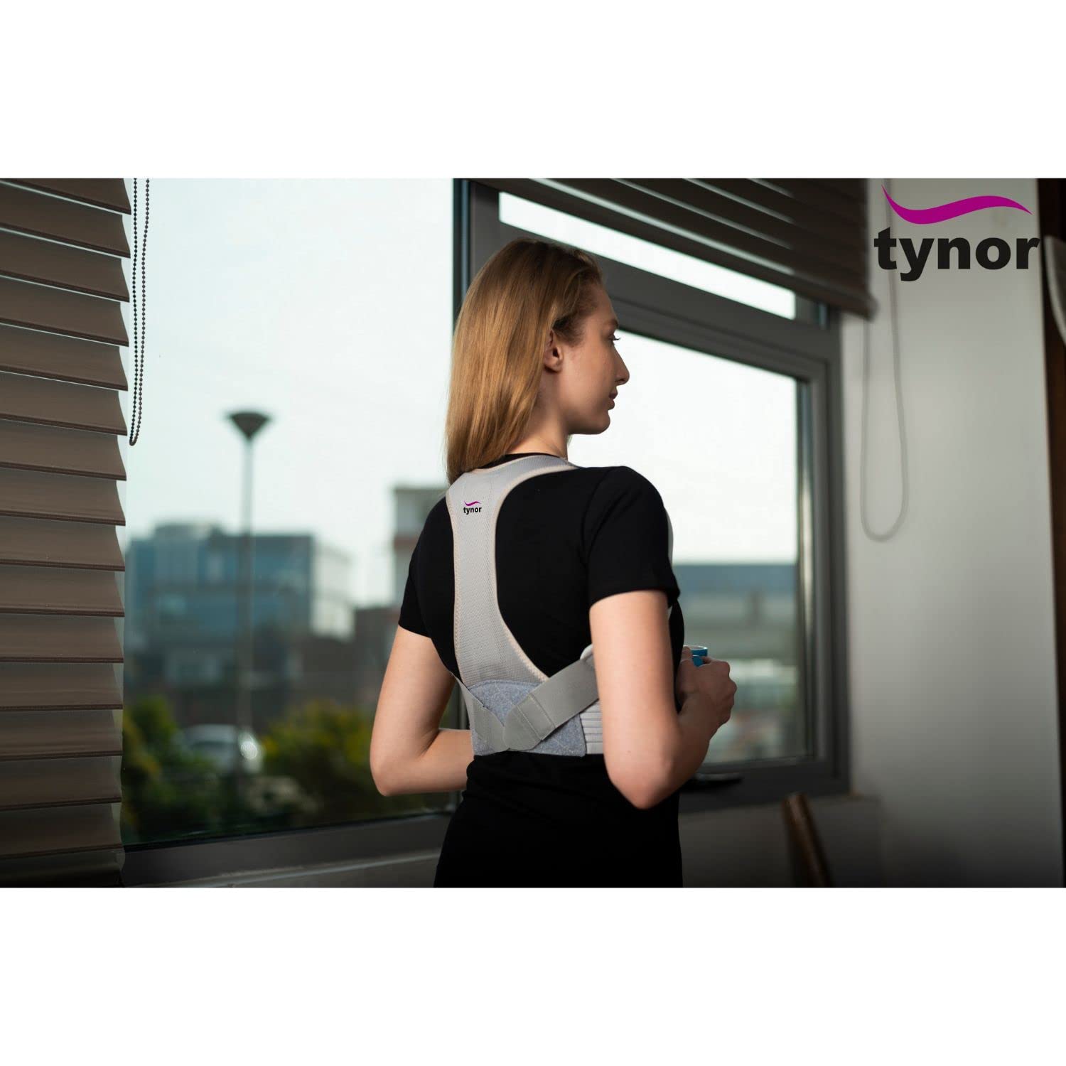 Tynor Posture Corrector | Adjustable Back Support – Grey (1 Unit)